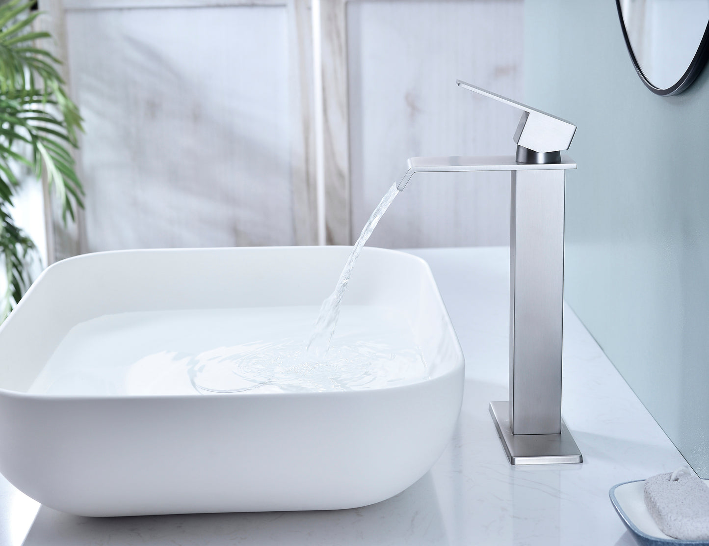 Grifo de baño con caño en cascada, Grifo monomando para lavabo de tocador de baño