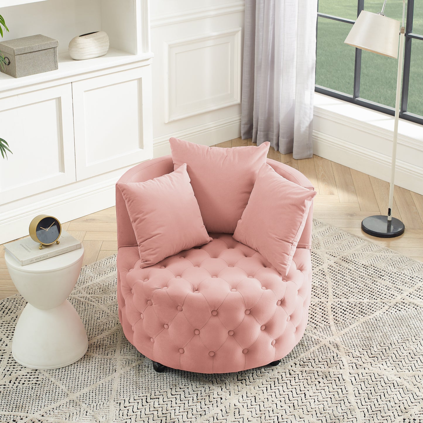 Silla giratoria tapizada en terciopelo para sala de estar, con diseño de botones y ruedas móviles, incluye 3 almohadas, rosa