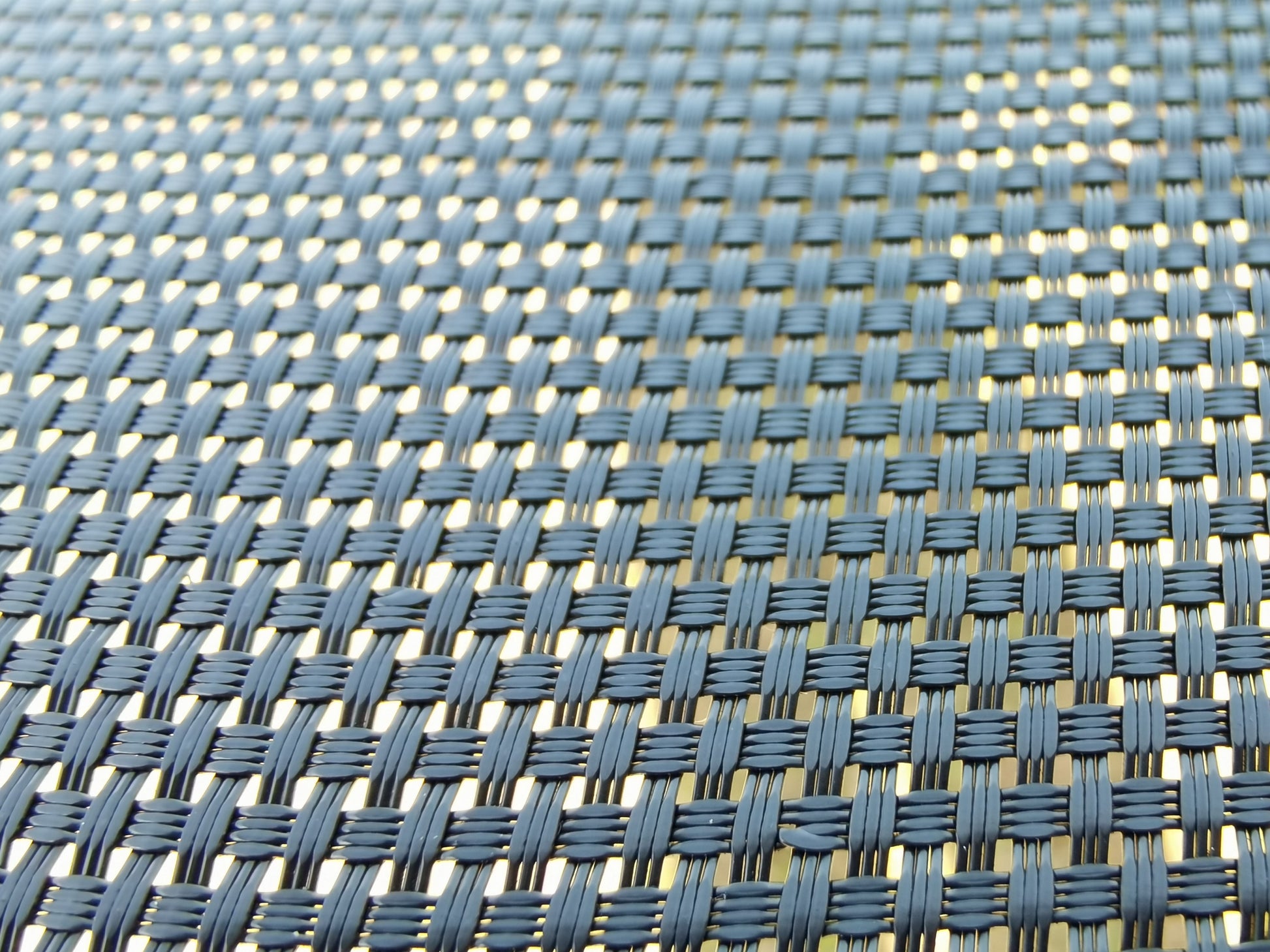 21100856
