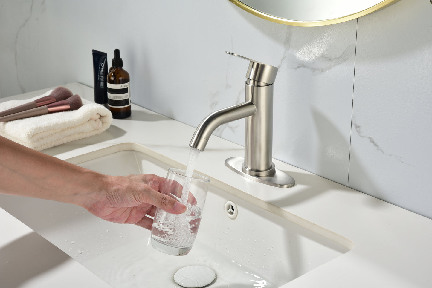 Grifo de baño con caño en cascada, Grifo monomando para lavabo de tocador de baño