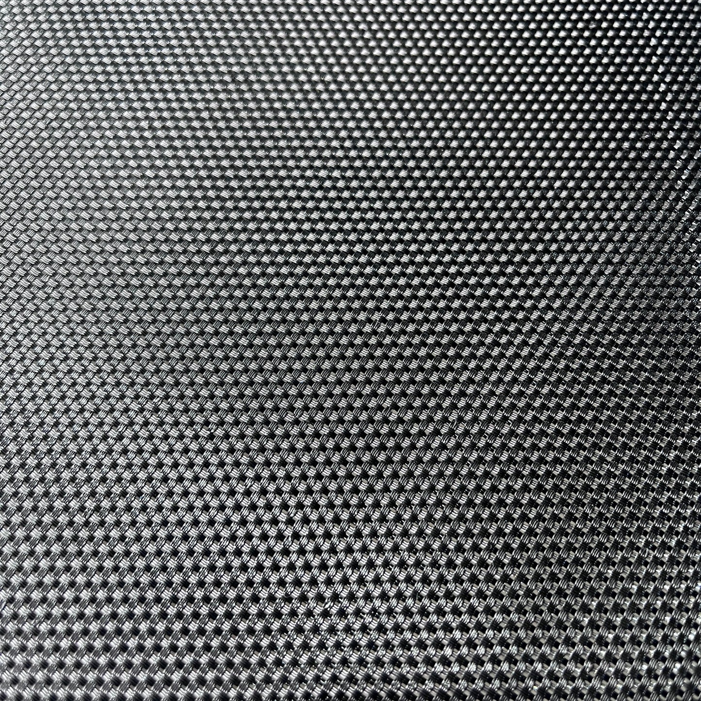 21102600