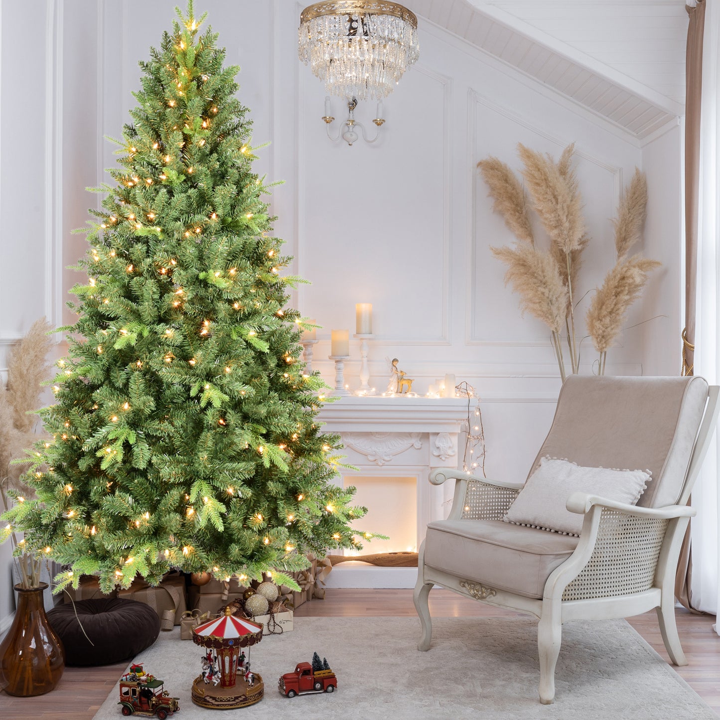 4FT Pre-Lit Christmas Tree with 200 UL Warm White Lights – Classic Green Tree with 636 PE+PVC Tips, Hinged Branches for Easy Setup, Sturdy Metal Stand, Realistic Full Look